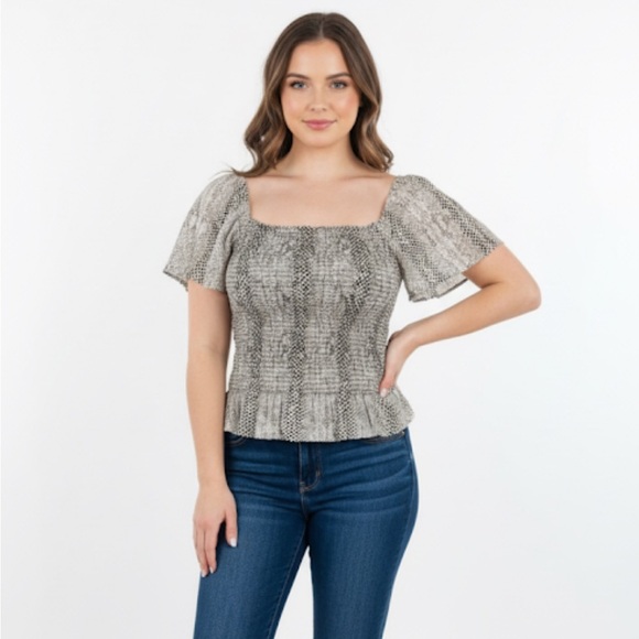 Jessica Simpson leopard print boho smocked top size large - Picture 1 of 7